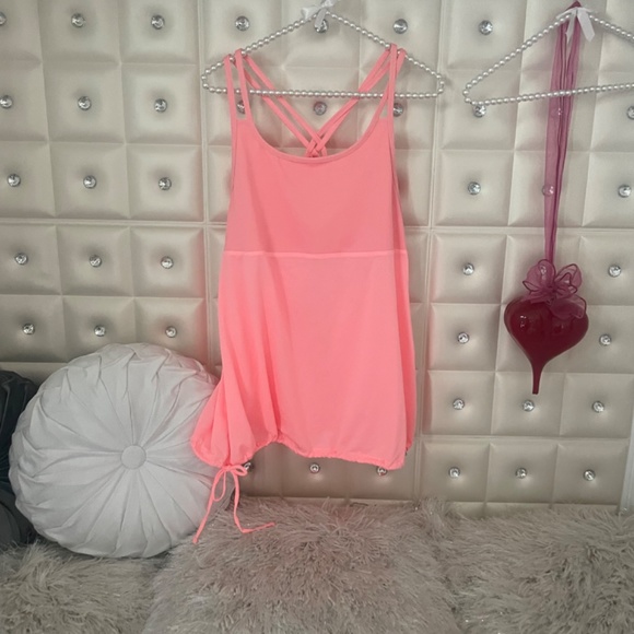 Champion tank with built in bra - Picture 2 of 6